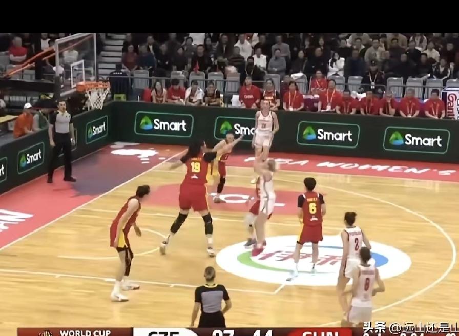 教练的职责是什么？
所有入选国家队的球员都有显著的个人优势。主教练的任务，就是运