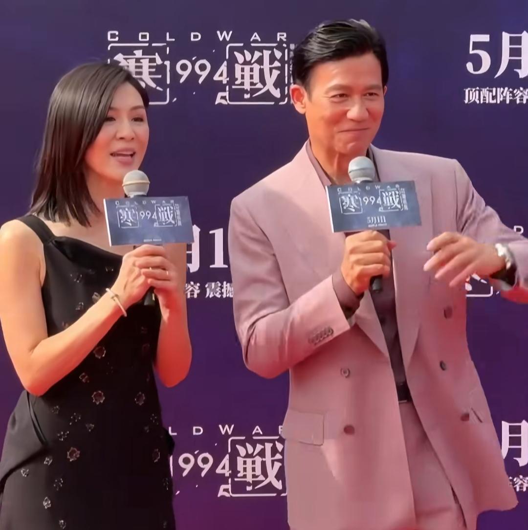 电影发布会现场，明星们神采奕奕，🎬🎉认识这位女演员吗？男演员的反派可以 ，非