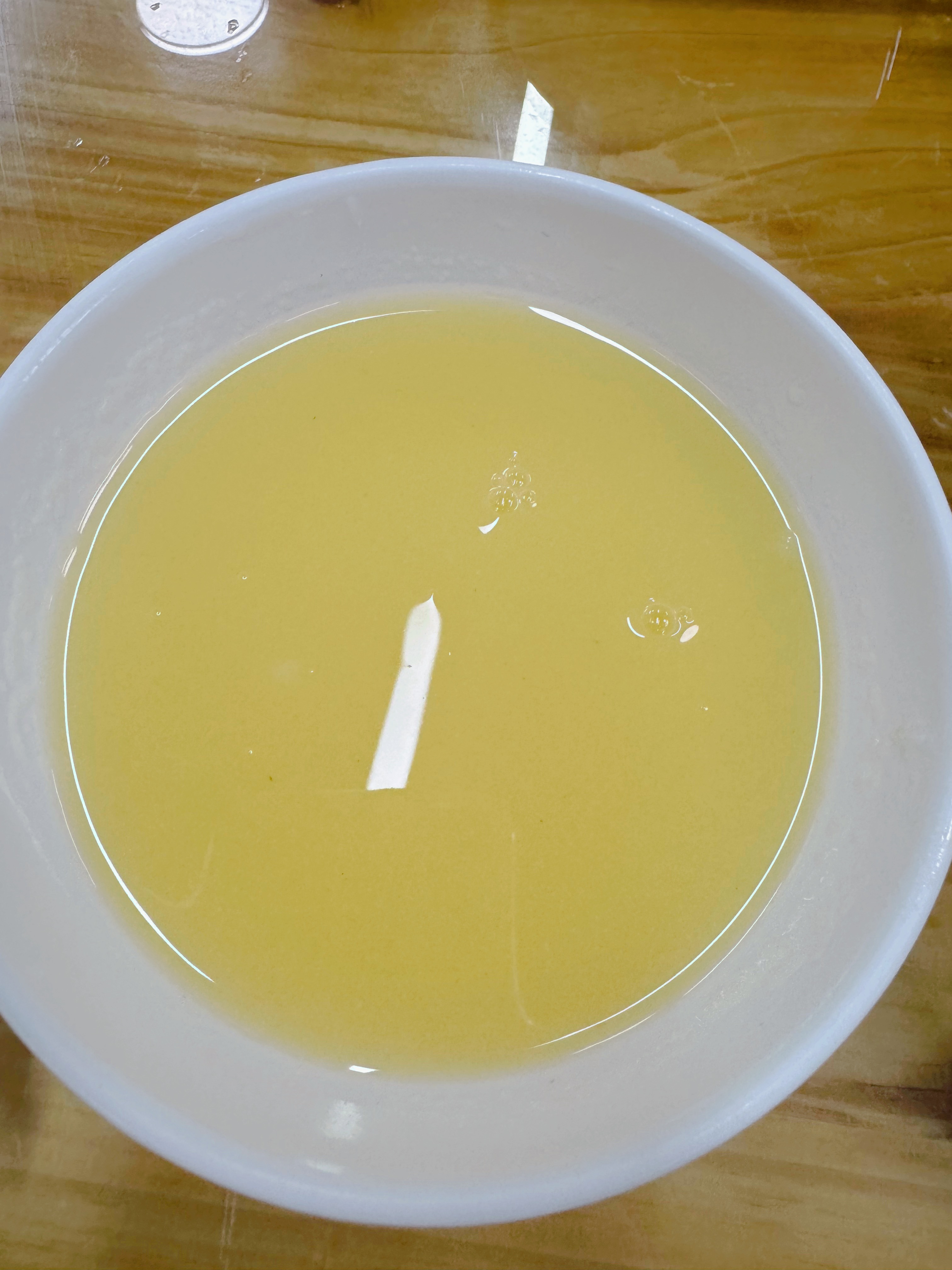 早午饭一起，来一碗香喷喷的常州特色肉圆拌面！配上一碗玉米稀粥！ 