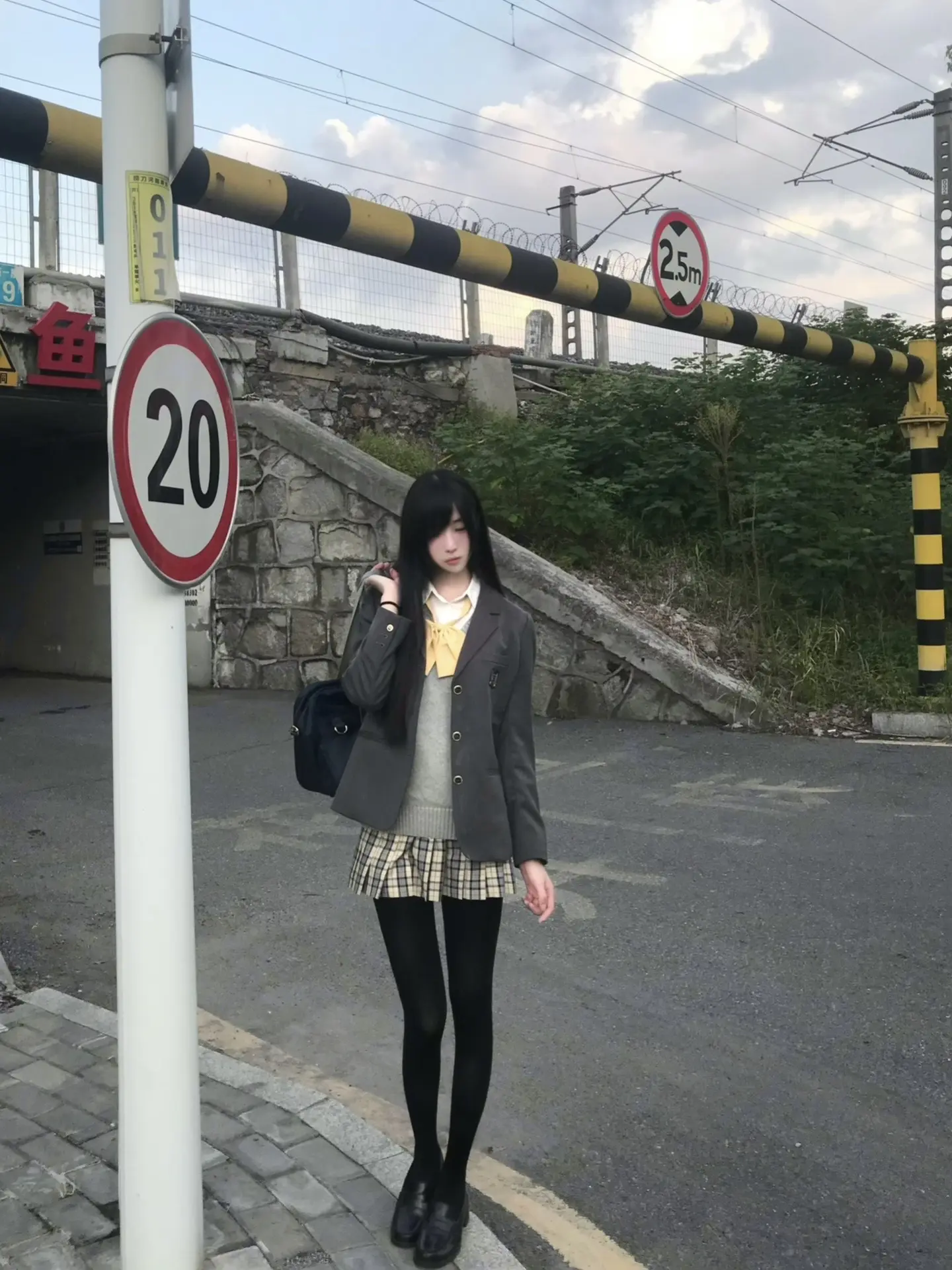 要是出现比我更可爱的女孩 你就会移情别恋吗