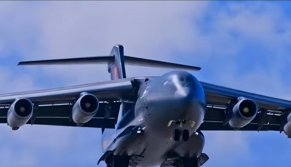 巴铁彻底折服了。

如今的巴基斯坦，对中国军工的态度，那真是没得说。已经从简单的