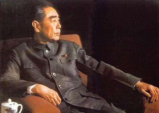 【宋平：忆周恩来同志二三事】                道德风范 光耀千秋 