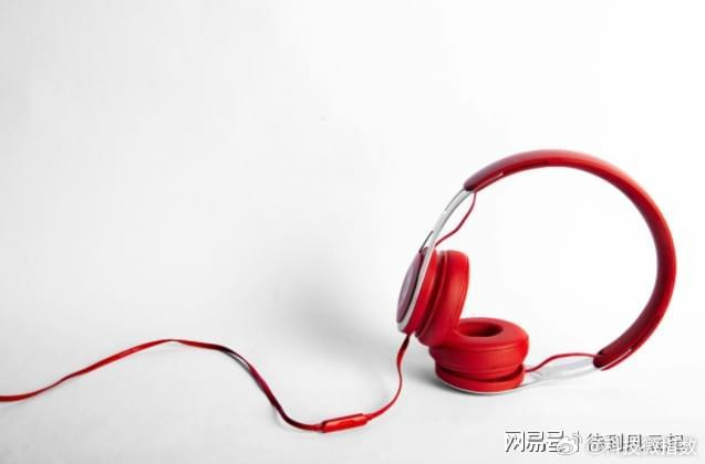 有线耳机为啥又翻红Counterpoint最新数据显示，2026年Q1有线耳机销
