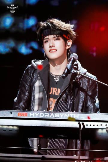 张极说我想赢 荣耀之战这段发言太戳心了！在竞技赛场一路打拼的初心从未变，一句 “