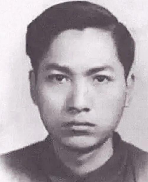 1982年8月15日，著名抗日英雄赵一曼的儿子，在家中自缢身亡。他叫陈掖贤，是北