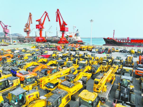 全世界190多个国家瞬间就看明白了一个硬道理——中国压根儿没心思掺和外面那些破事