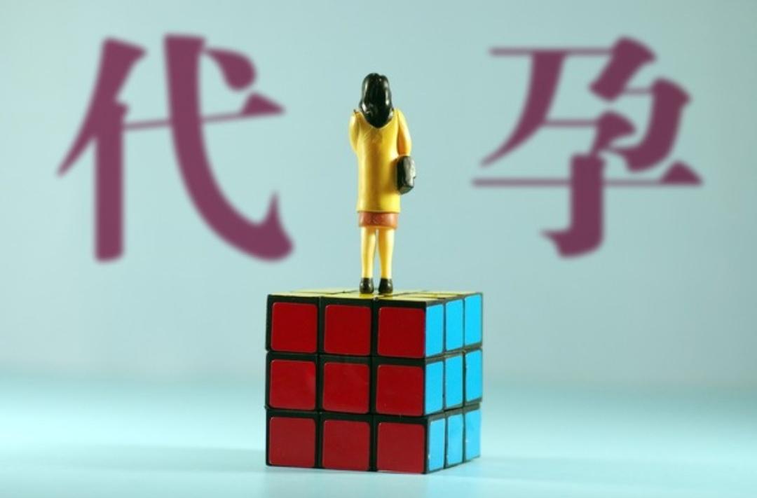 大家伙儿最近刷新闻没？那个造火箭、卖电车的世界首富马斯克，不知不觉竟然已经生了1
