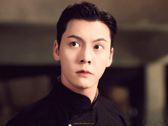 陈伟霆说要和南派三叔干点大的陈伟霆叫三叔丙丙 九门剧里剧外都是这么的有抽象的搞笑