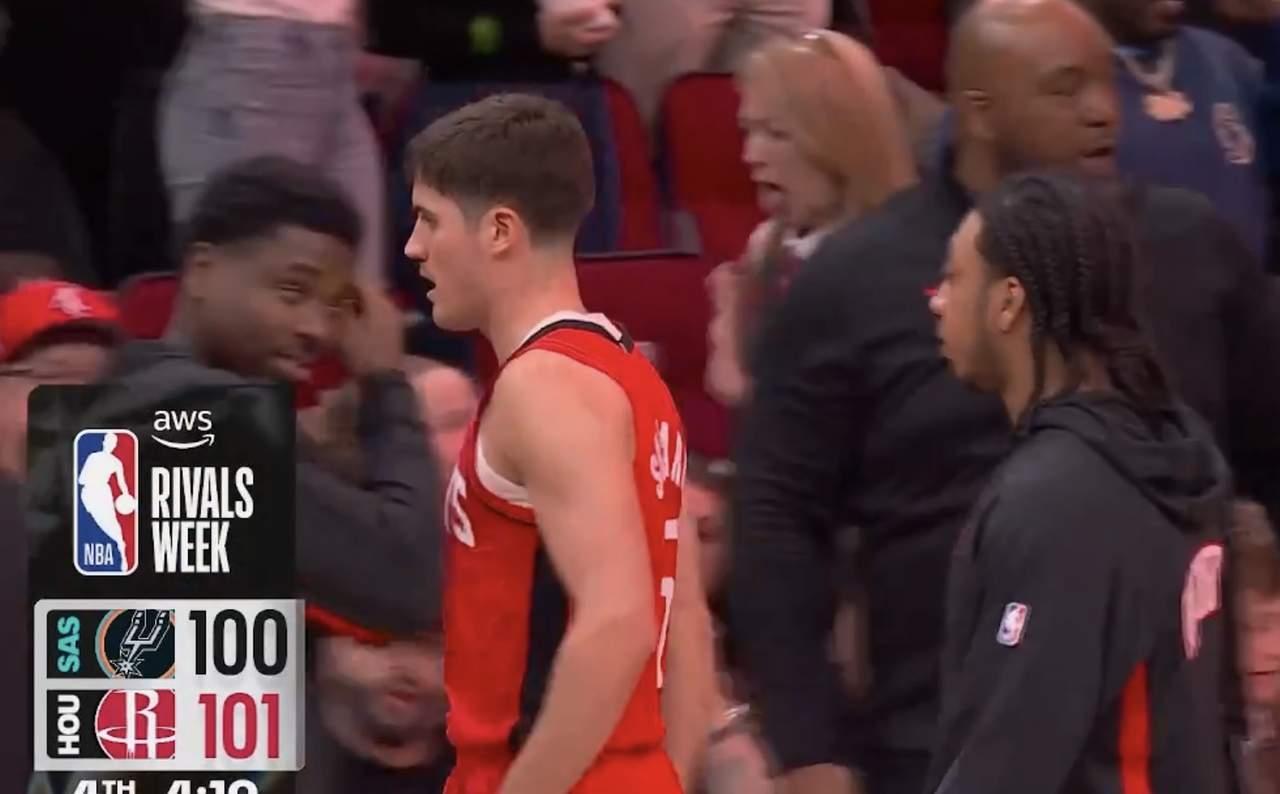 谢泼德还真是马刺最想要的后卫

火箭16分逆转马刺，最大的功臣就是谢泼德，末节谢