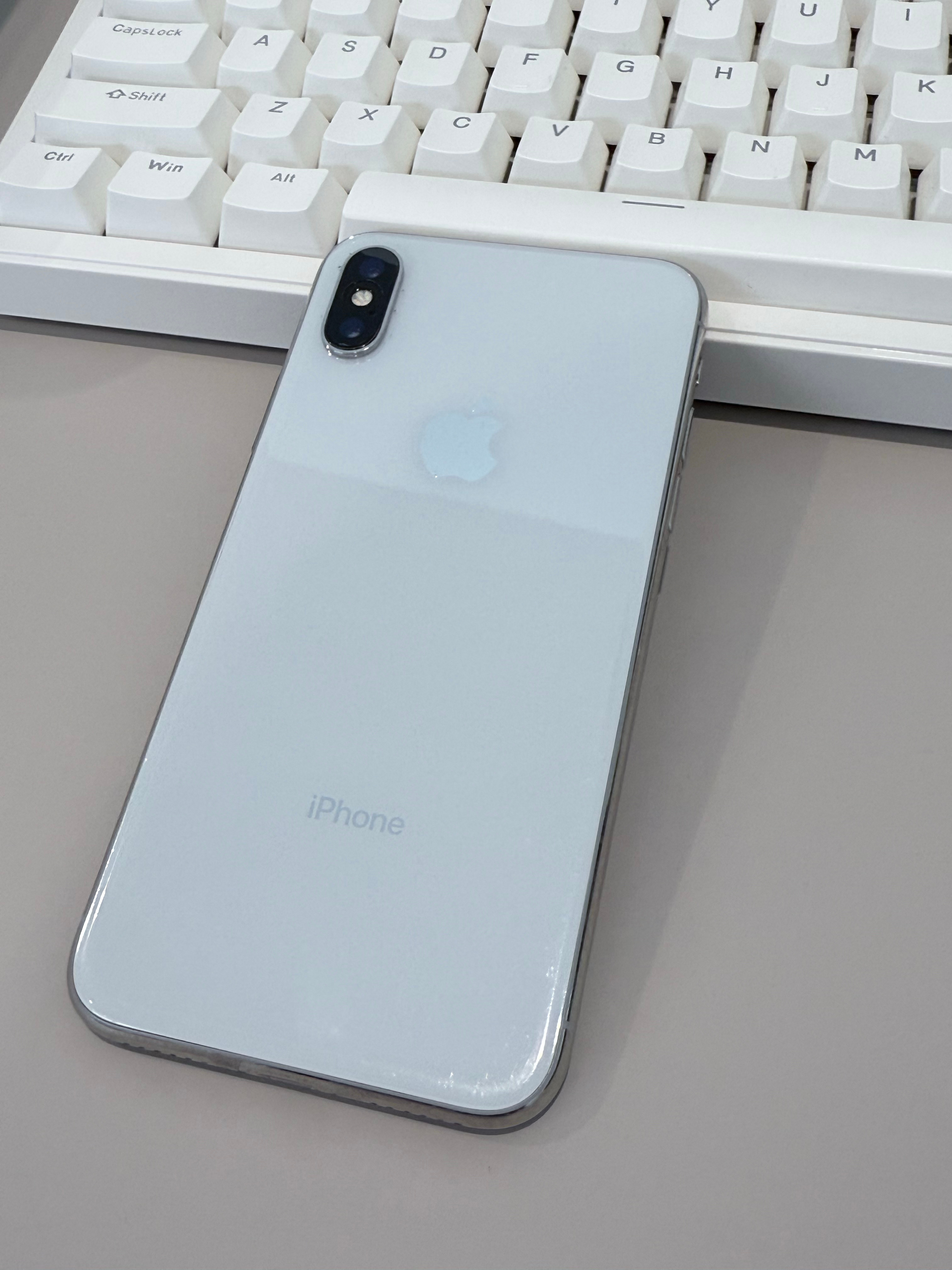 真的没人懂iPhone X吗？同事竟然说拍照太暗了，对我来说简直是拍照神机。 ​