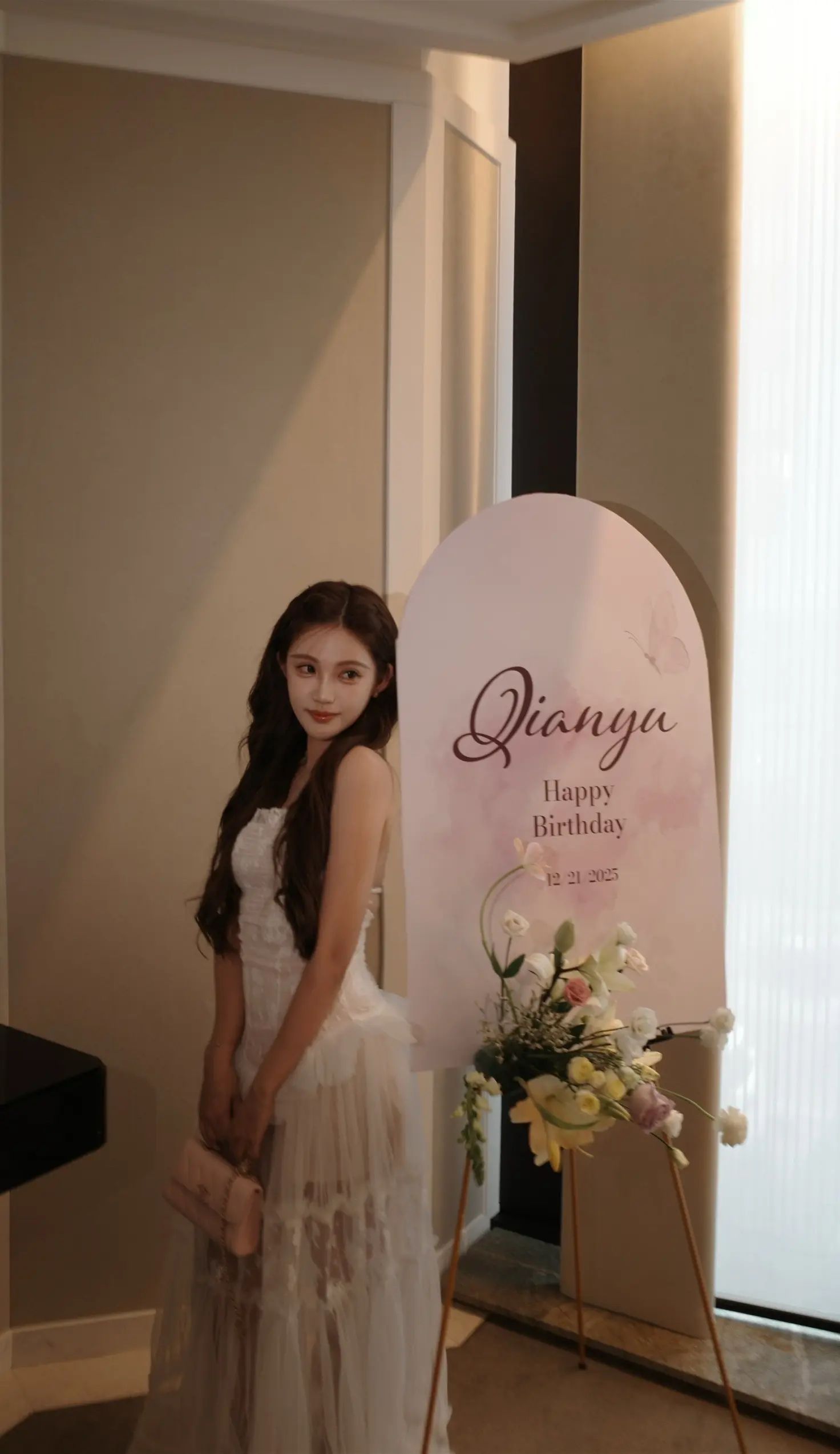 12.21🤍🎂 Turning 24, surrounded by...