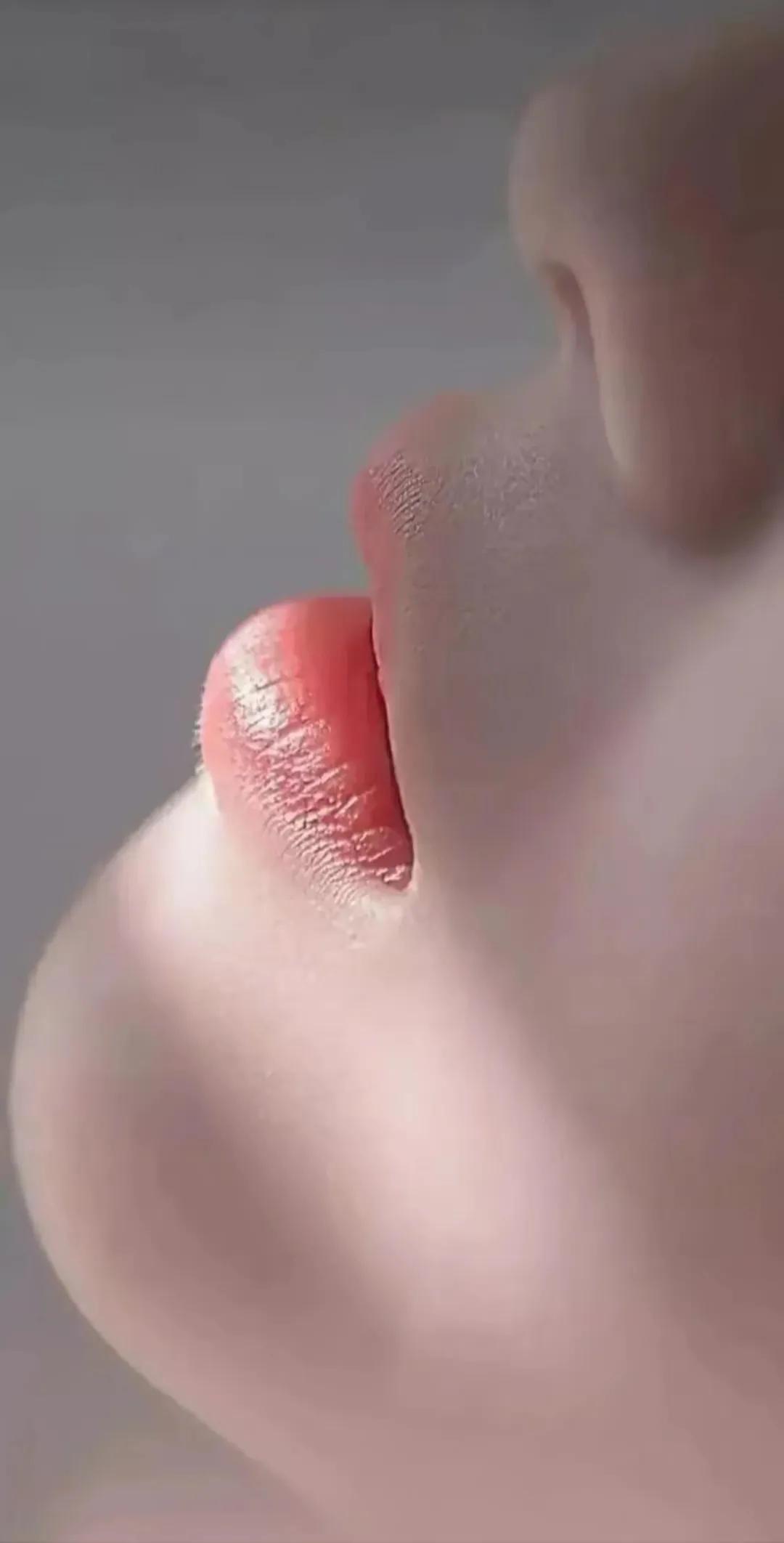 唇唇欲动
达人推荐 女主角唇泥