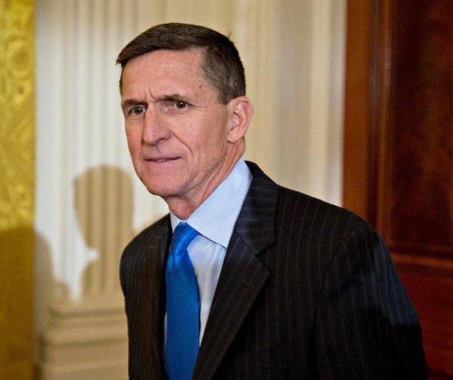 突發新聞：麥克·弗林將軍呼籲川普總統立即任命西德尼·鮑威爾為司法部長，接替帕姆·