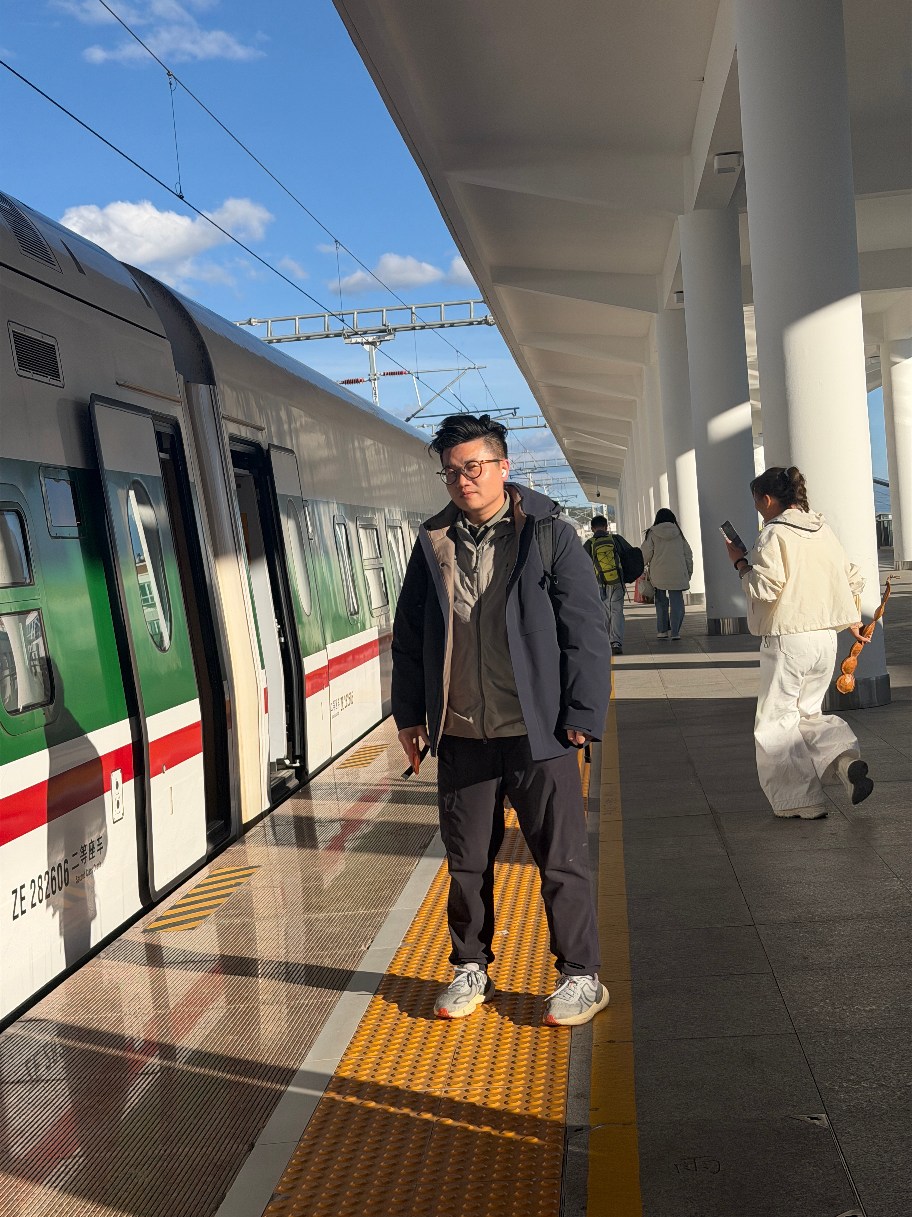 有时候我会忘了我是谁、太颠了