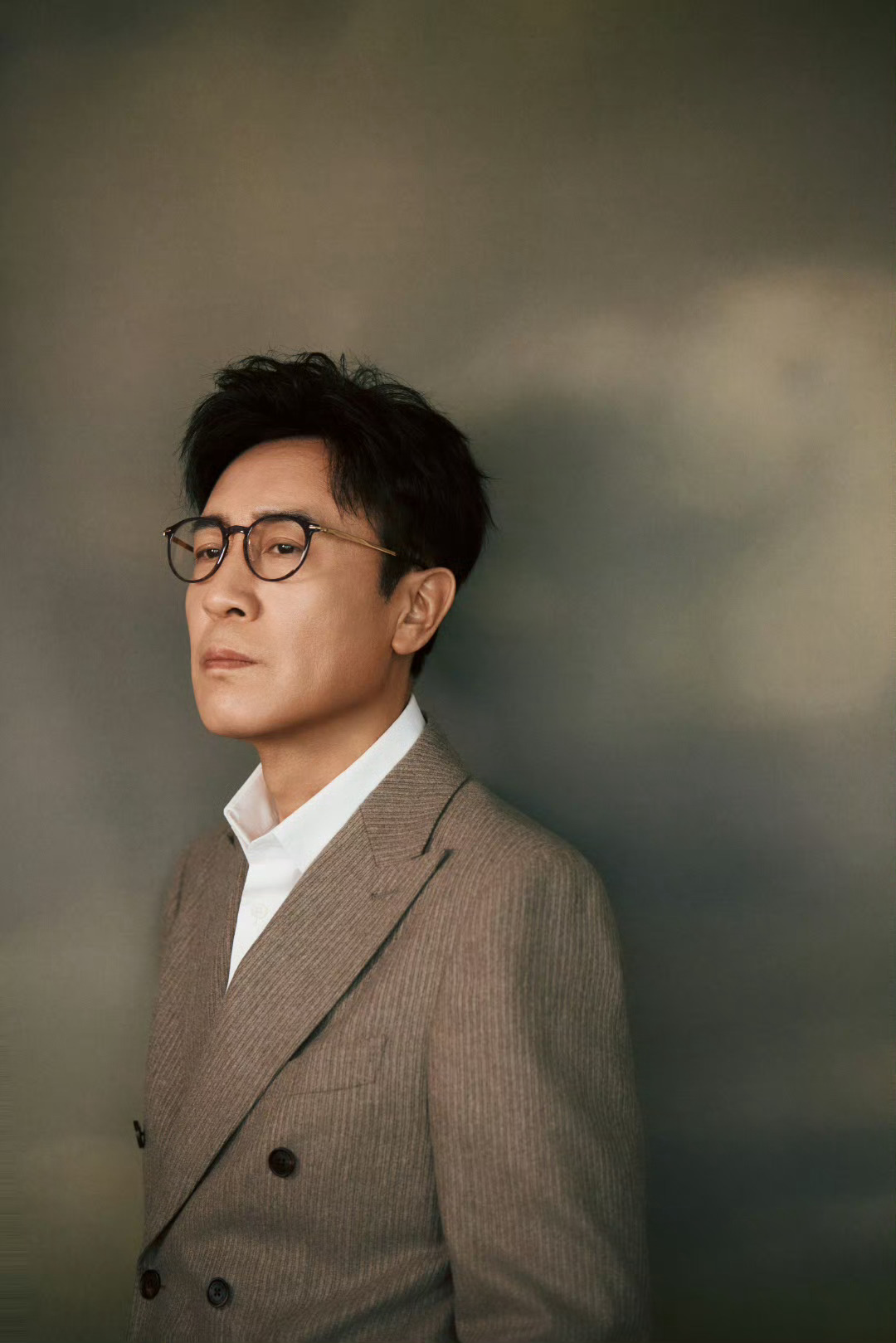 《永不妥协》阵容🈶陈晓、井柏然、王劲松、于和伟，导演柏杉《唐朝诡事录》，编剧梁