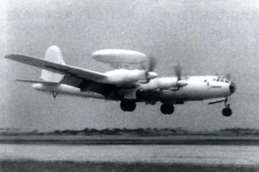 6月18日，据社交网站报道，55年岁月流逝，长空依旧，空警1号是一个时代缩影，记
