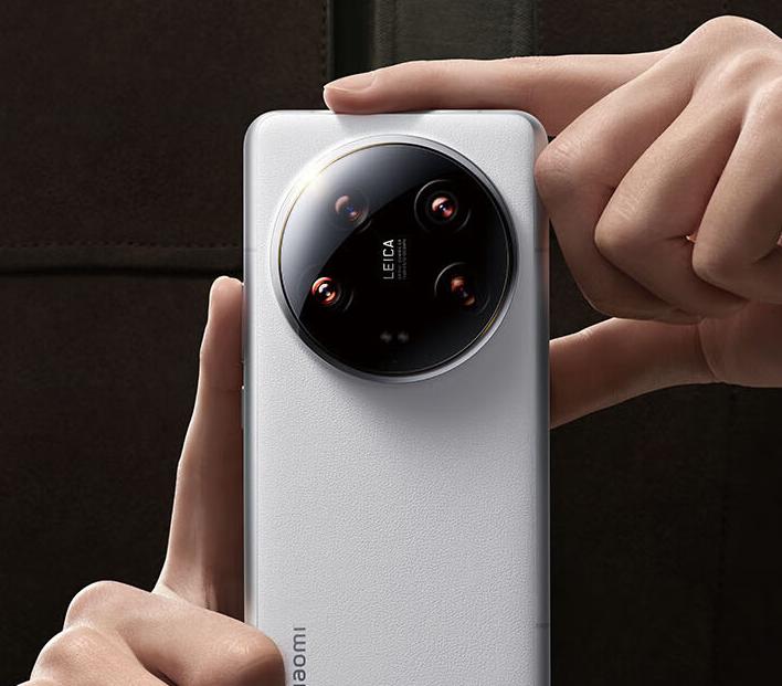 性能极致与摄影升级：小米14Ultra评测揭示真香品牌背后的哲学
如果要问「小米