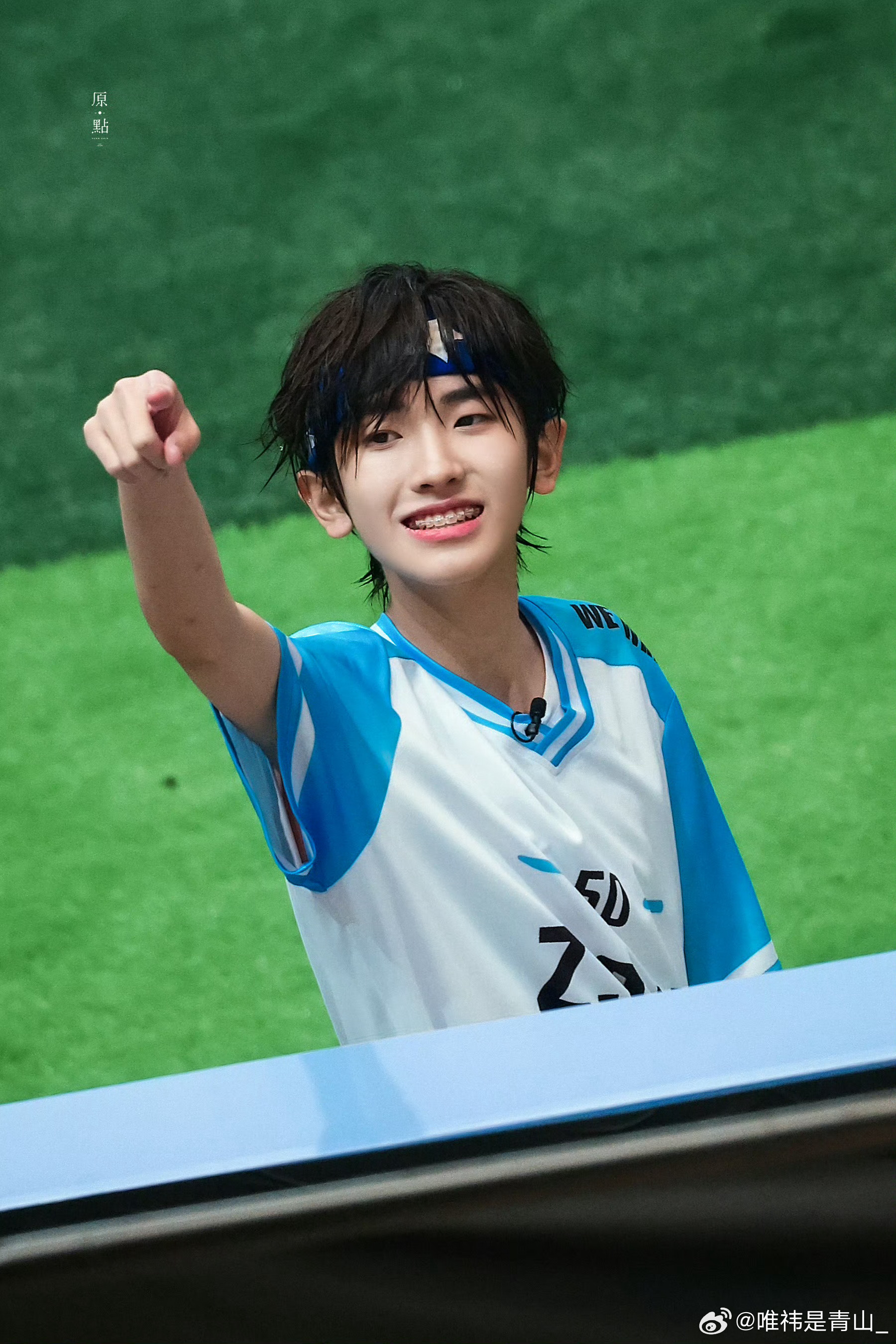 左奇函  💙左奇函 四代第一鼓手 💙左奇函 四代第一rap担  °⑅+「全世