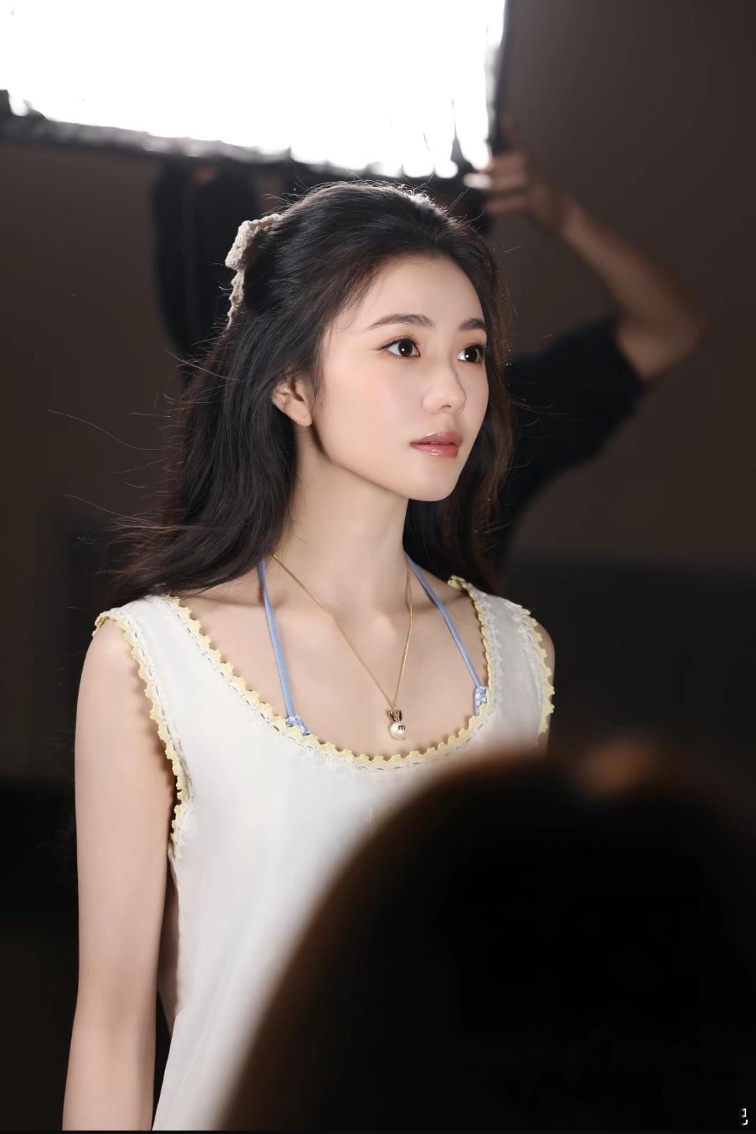 清纯甜美小姐姐