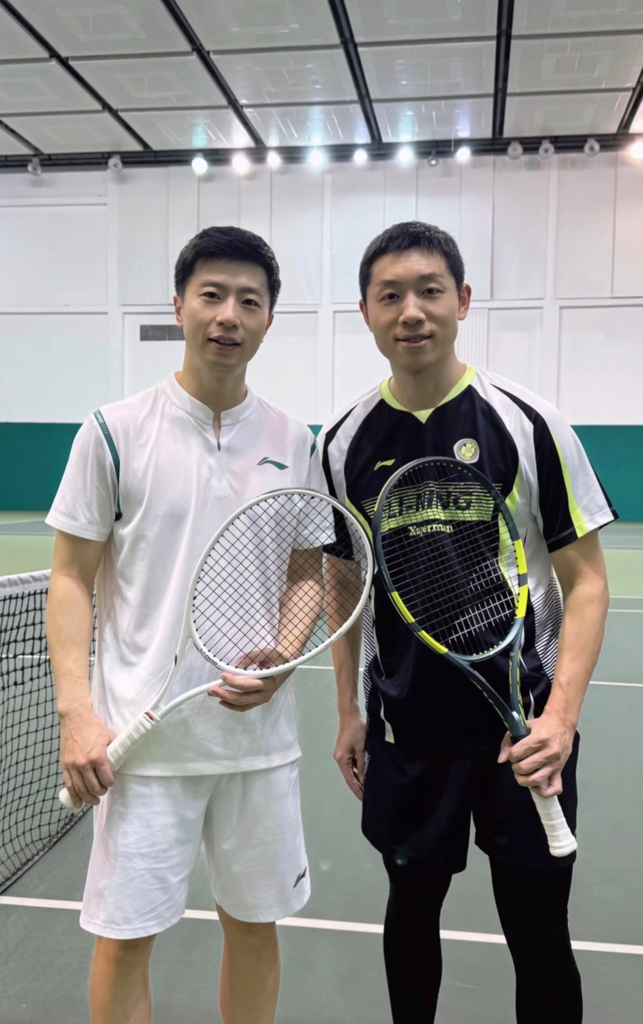 马龙许昕出战全锦赛 许昕复出搭档马龙，全锦赛双打名单今日官宣。龙蟒合体+莎头出战