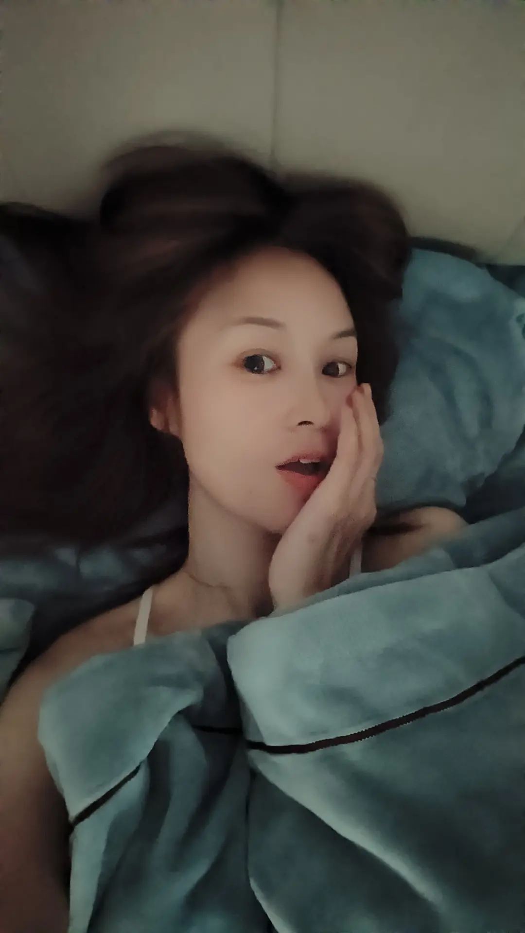 安全到家……坐的腰酸背痛的，先眯一会……