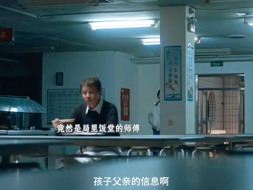 万茜这里的哭戏太绝了万茜失去孩子感同身受的痛苦案件的残酷现实狠狠戳中岳晴川，眼泪