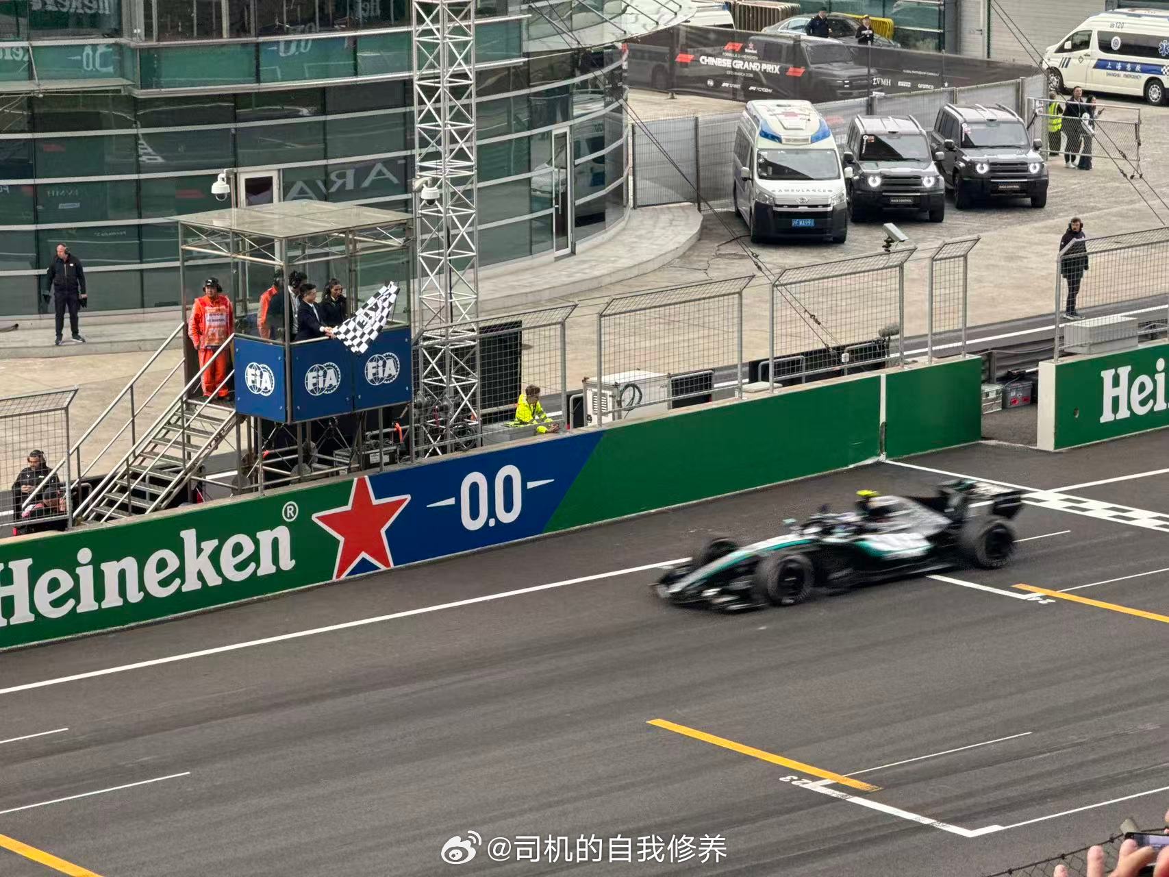 又是一年抢不到票的中国站，还好有美孚的惊喜福利，F1在国内的热度这几年肉眼可见越