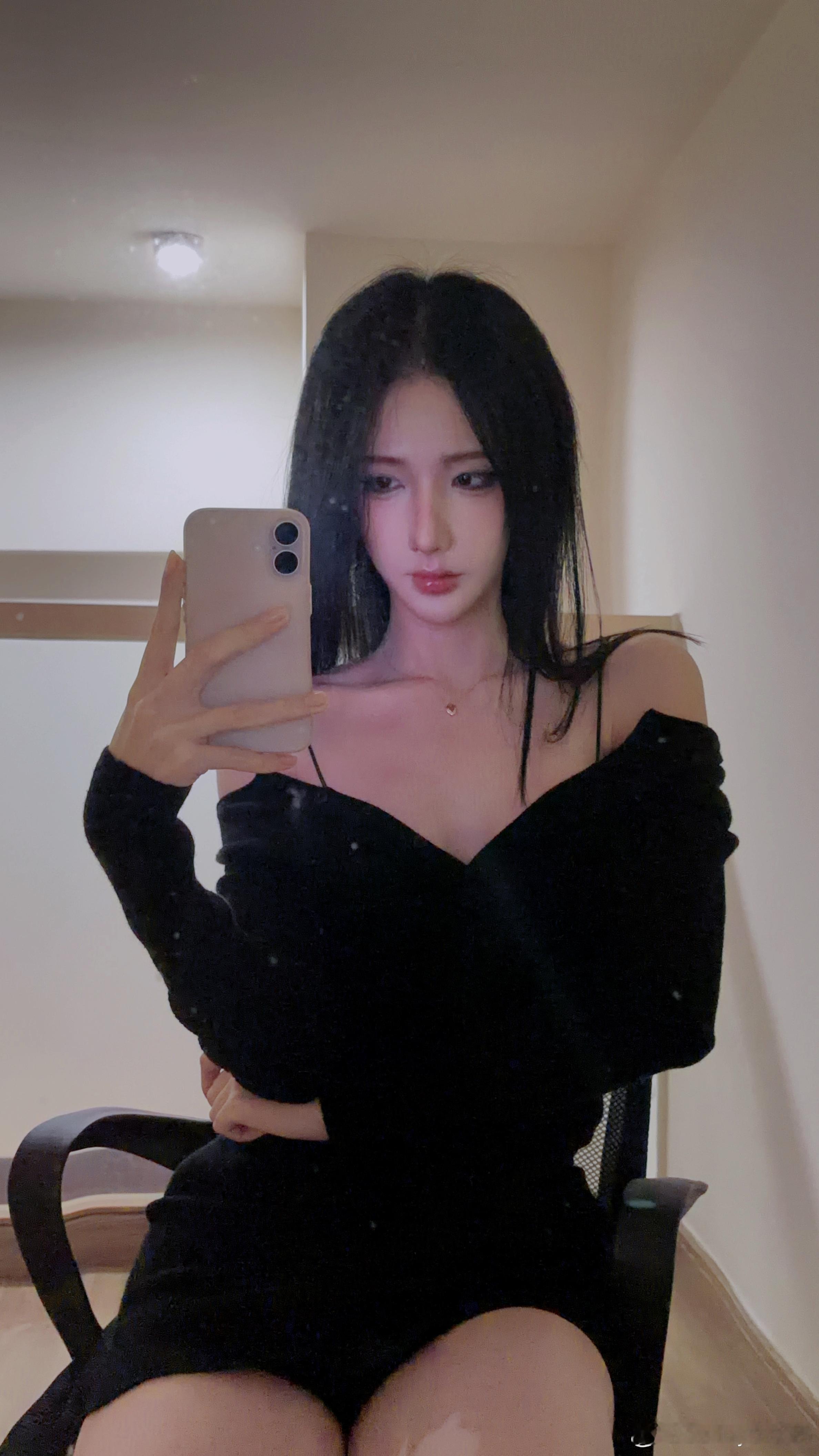 晚上没人约真可惜 