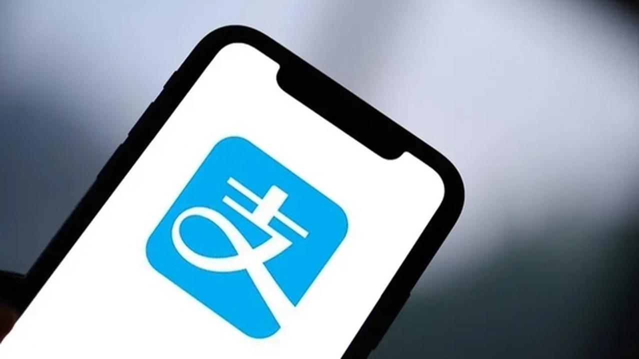 阿宝上线，支付宝不想只当“工具人”
支付宝推出AI版“阿宝”，核心是从“找功能”