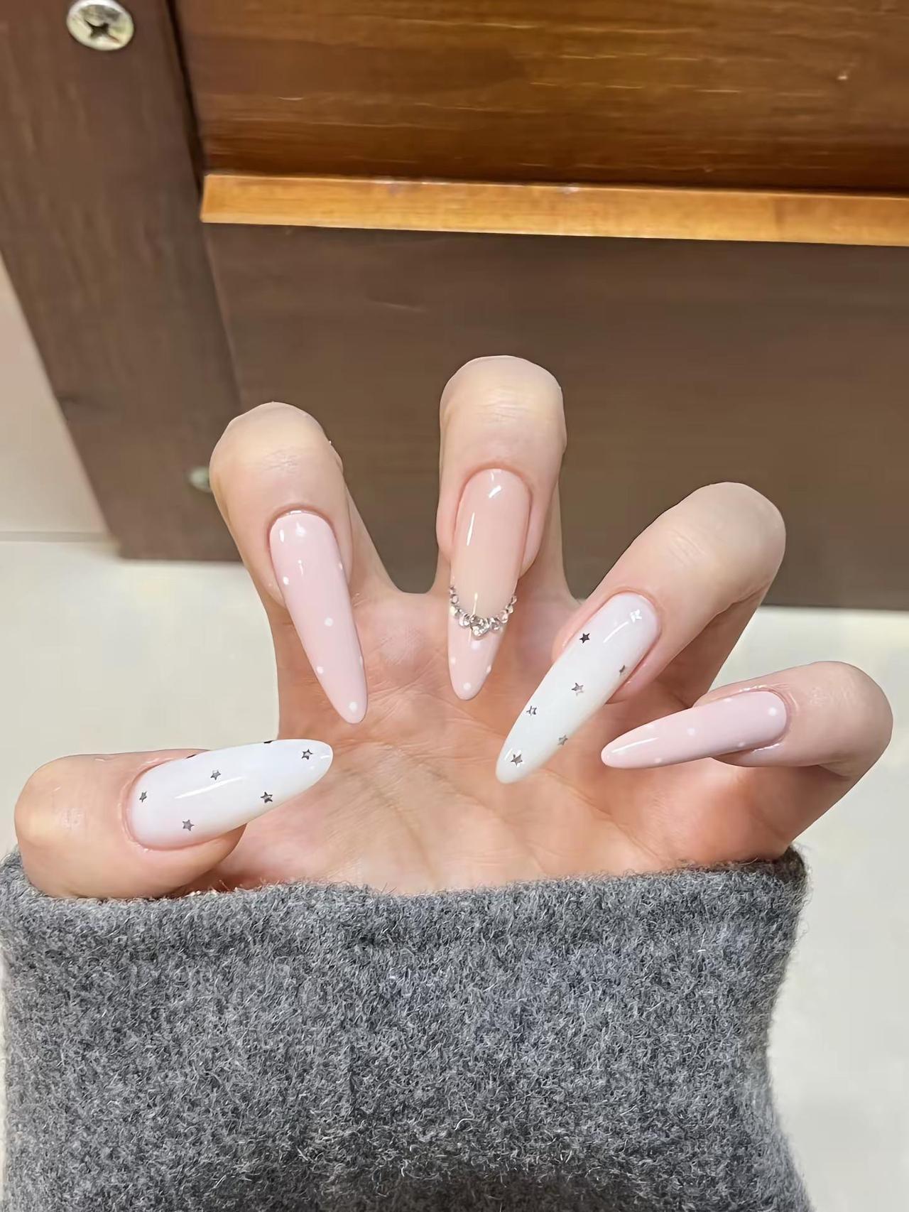 韩系皮粉色星星美甲🌟。美甲 韩系美甲 ins美甲 夏天美甲