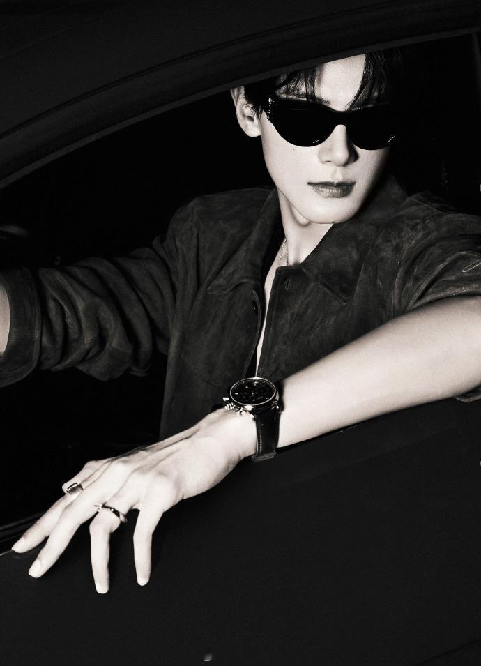 邓凯好长的眼睫毛邓凯帅成啥样了 邓凯帅成啥样了，今天也是我的理想型男友呀，他的睫