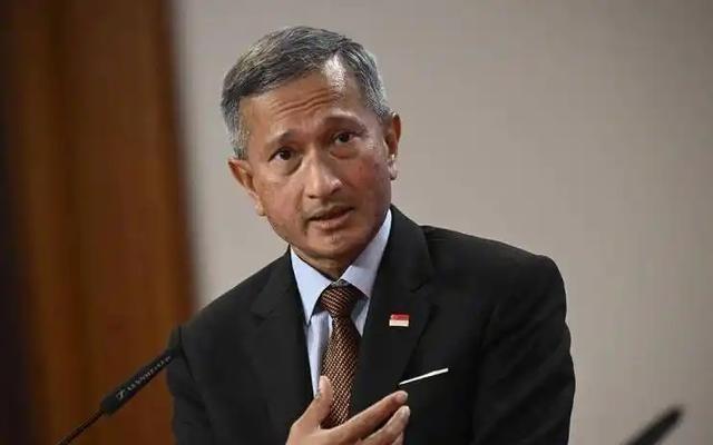 眼看中国和印尼联手开了条新航线，新加坡外长急得公开喊话，想让中国“高抬贵手”！当