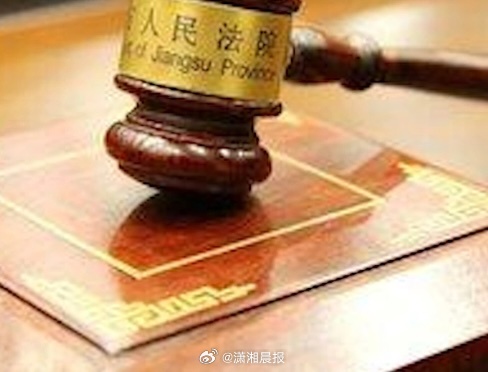【#律师谈老人让干儿子继承遗产判无效#，律师：#受欺诈产生动机错误的遗嘱会判无效