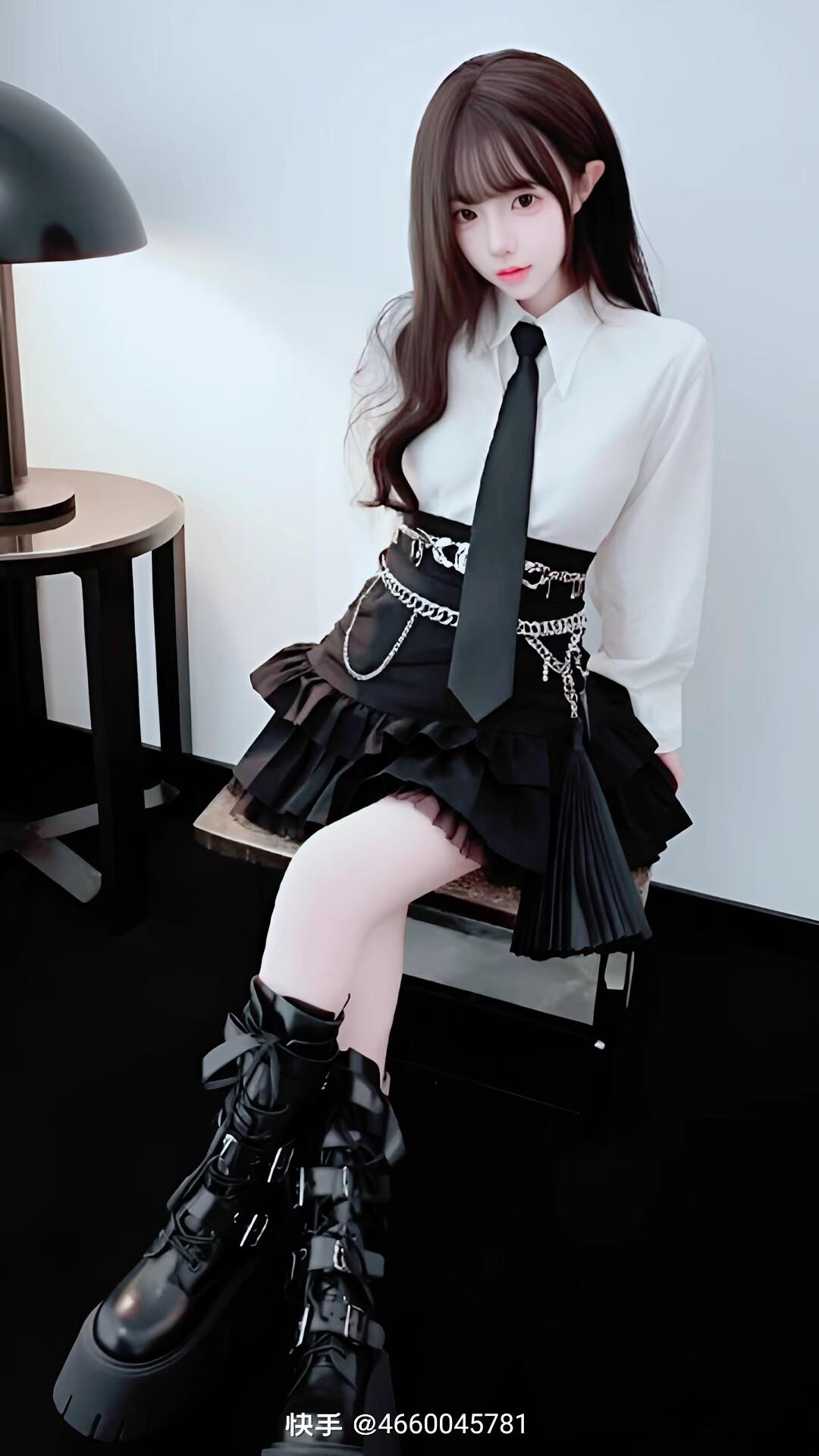 时尚达人秀，个性穿搭配技巧