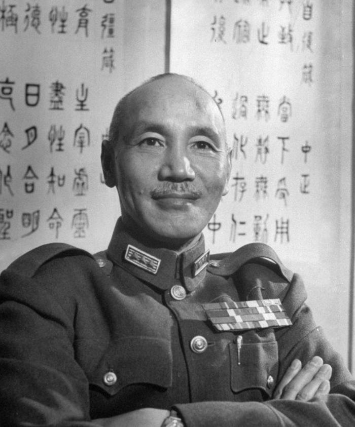 1935年，王家烈被蒋介石逼迫，交出兵权后考察散心，蒋介石也够意思，给了3万大洋