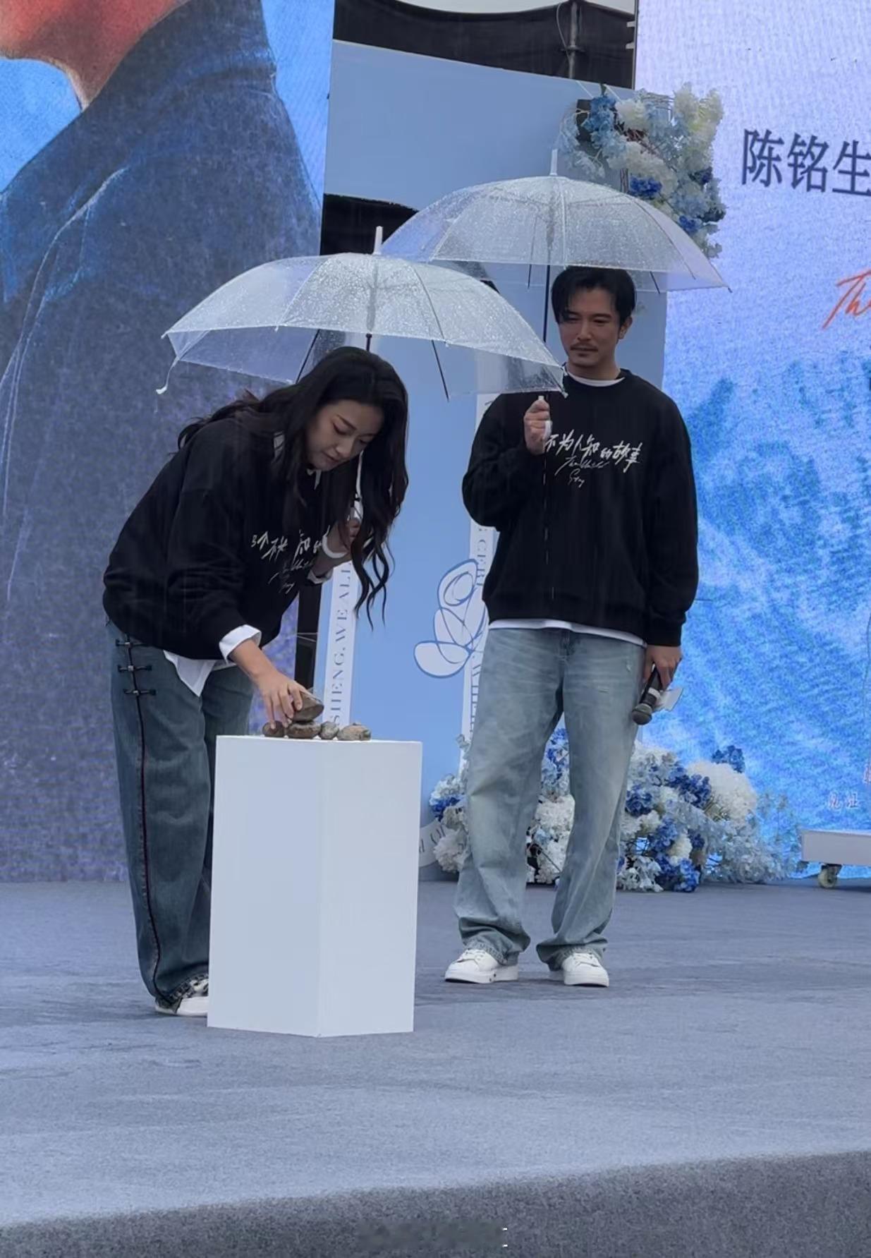 #邱泽劝情侣吵架不要过夜#《那个不为人知的故事》玉龙雪山见证礼，邱泽的建议很实在