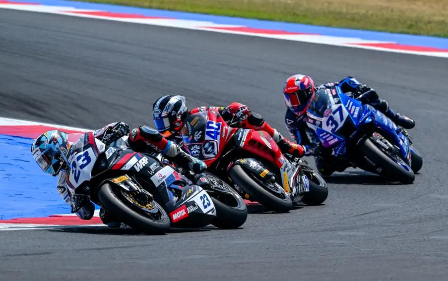 WSBK葡萄牙站：Vierge的“隐形周末”，雅马哈最好成绩背后的挣扎
Xavi