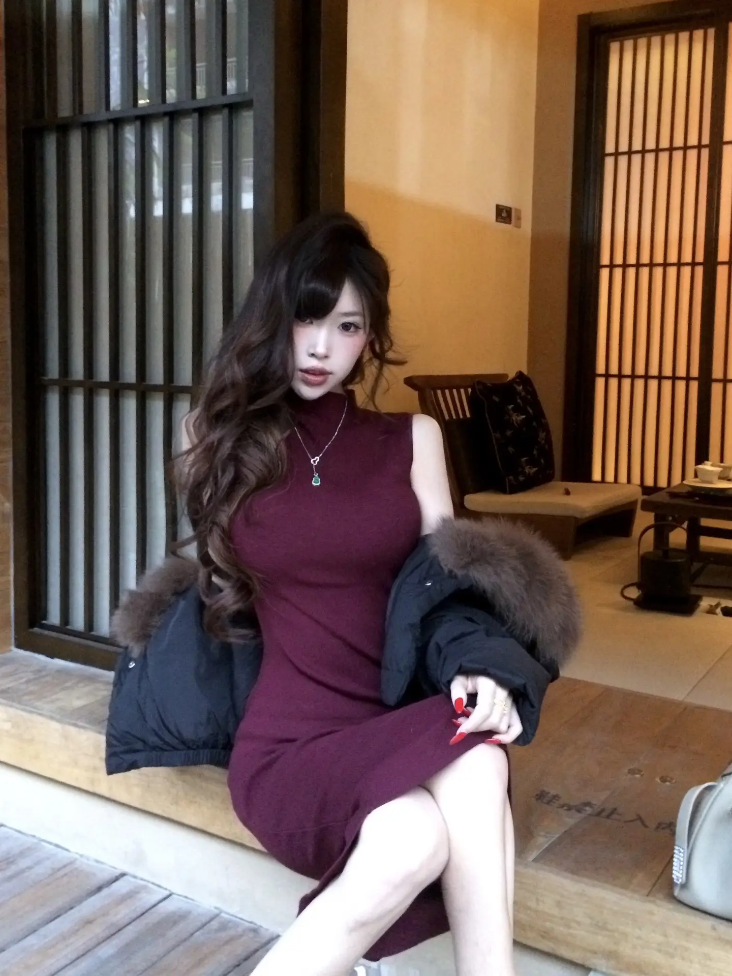 天真以为是他的独特品味。