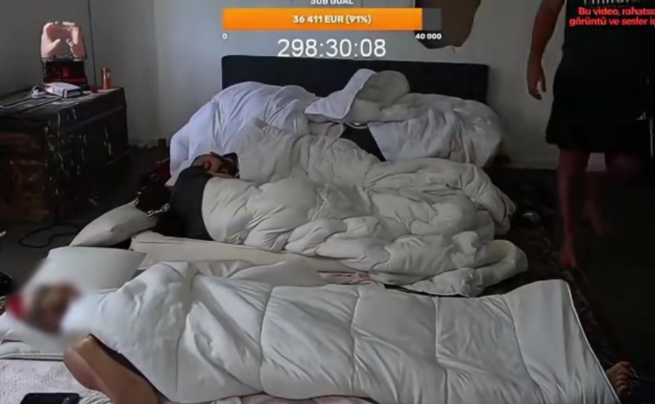 42000美元能买一条命，缺乏监管的网络平台跟暗网没什么两样。
法国网红JP因为