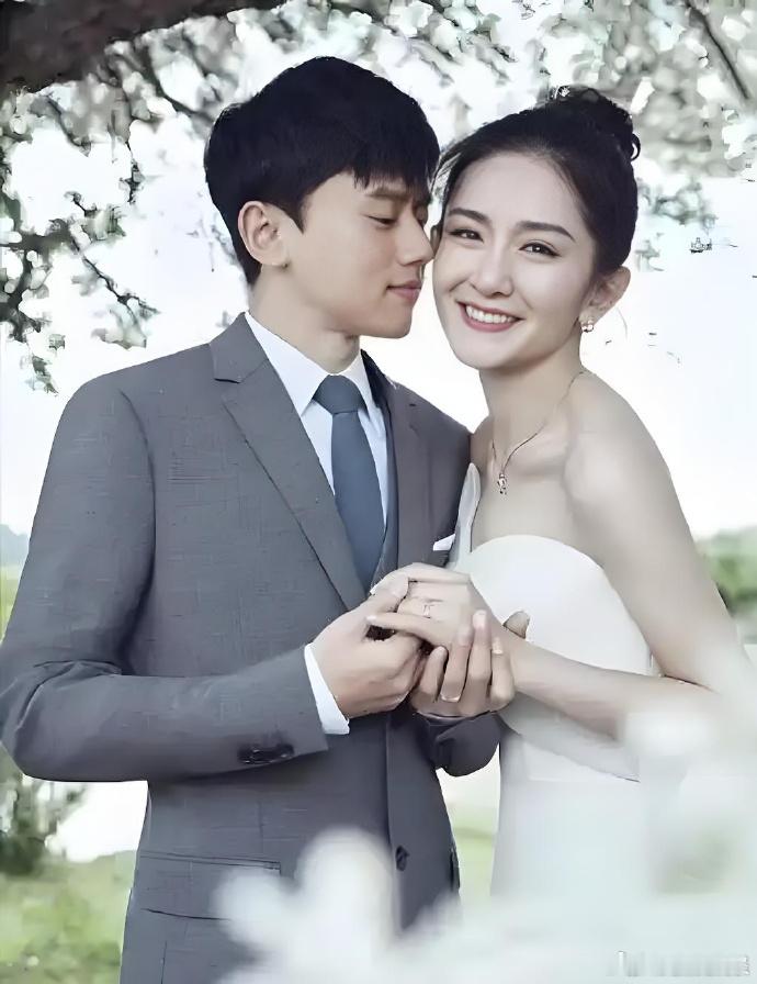 张杰支持谢娜张杰发未成年人保护法内容 继谢娜恳请不要将镜头对准孩子后，发《未成年