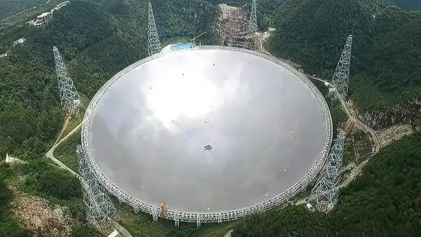 1152颗！中国天眼“宇宙扫货”太猛，网友：这效率绝了
 
10月12日，国家天