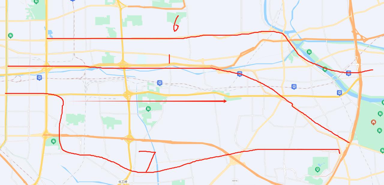 北京广渠路是不是少一条地铁啊，1号线和6号线距离那么近，中间又插入了一条平谷线，