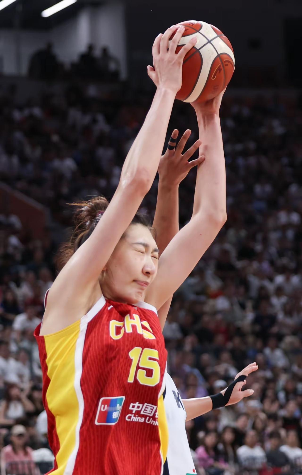 中国女篮今晚三分球就是与篮框无缘啊！

首先，恭喜中国女篮以91:69大胜韩国女
