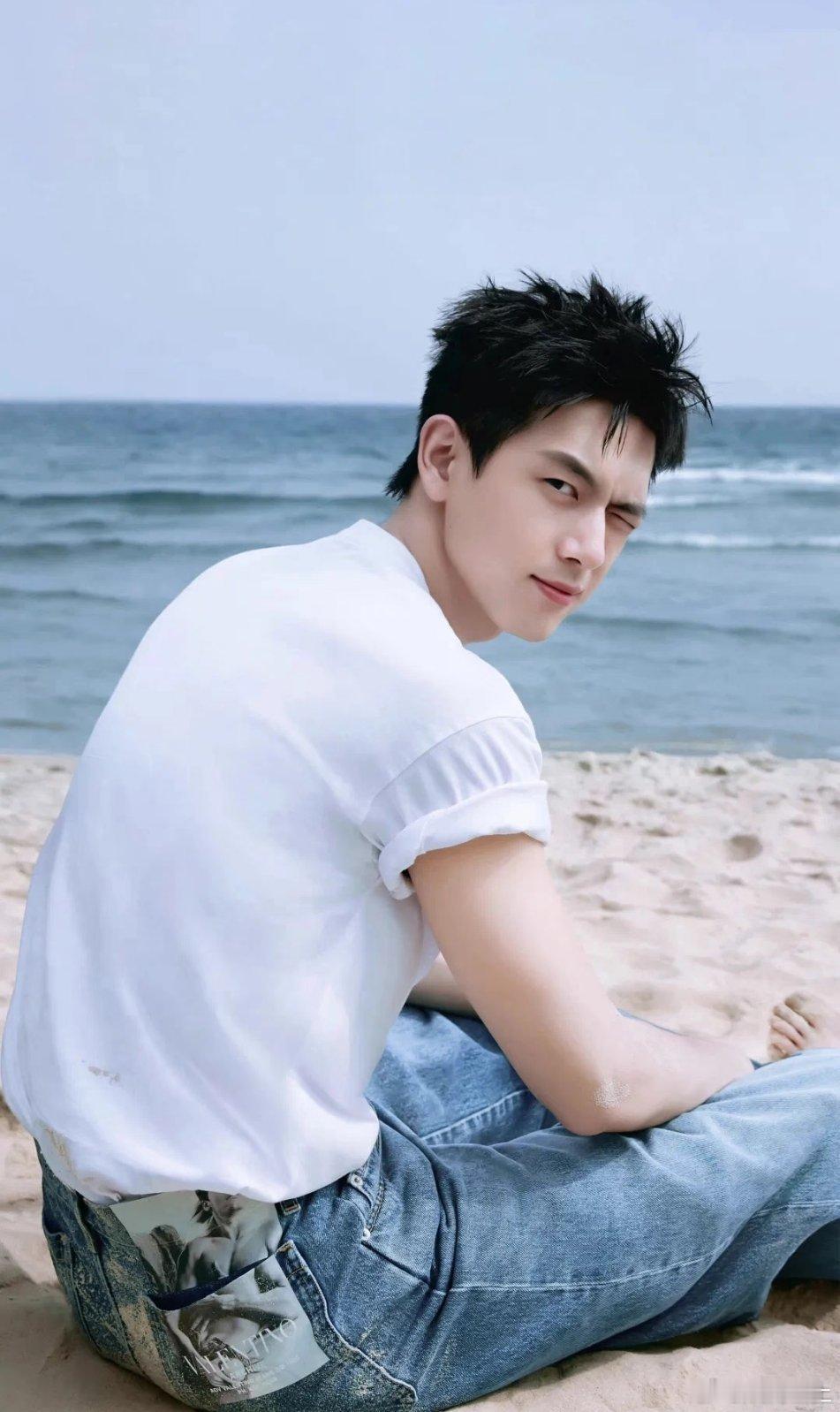 世界杯发了李现我的现男友真的太厉害了✨首位登上世界杯正赛开球的内地艺人，带着热爱