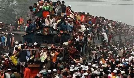 日本为填补赴日游客下滑的空缺，把目光投向了印度。2025年印度赴日游客首次突破3