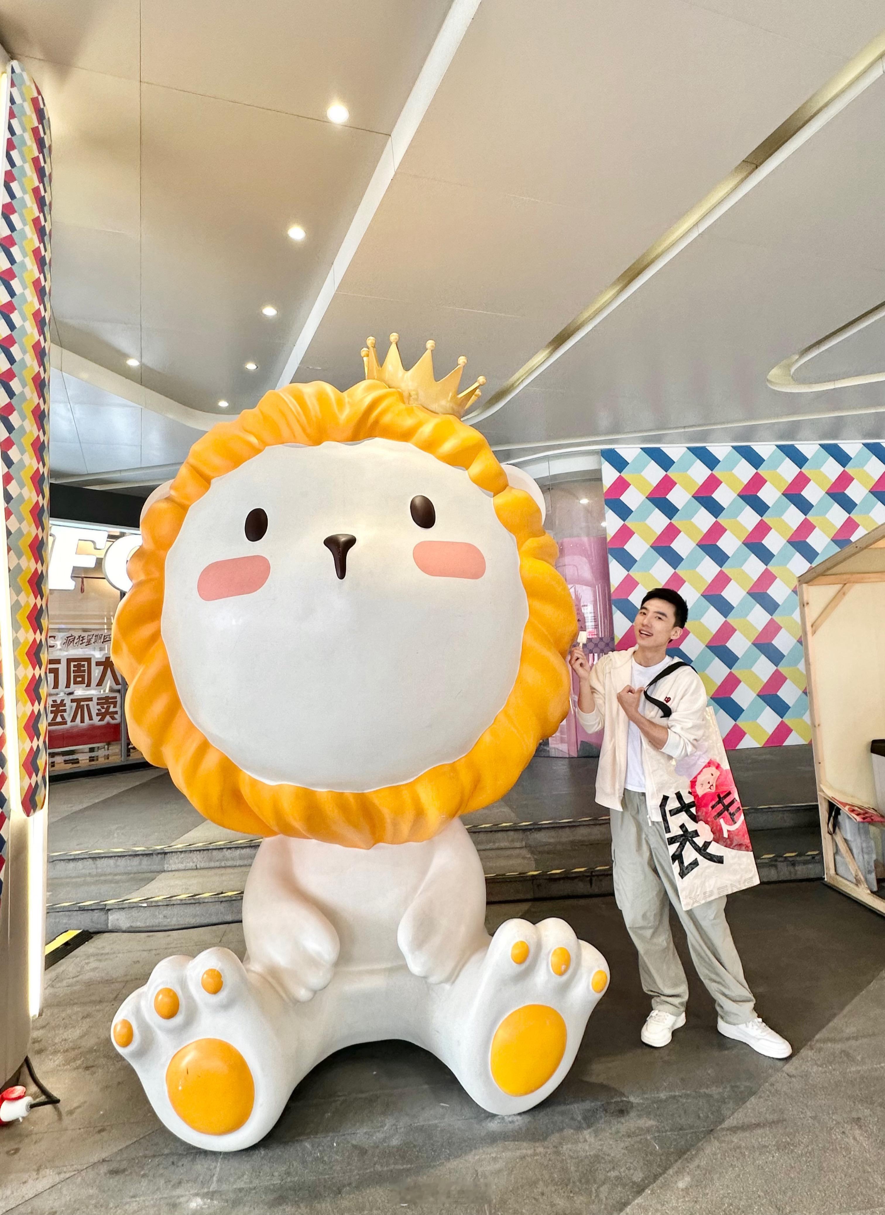 如果这个五一你不出门，不妨可以去行味美罗城的烘焙生活节逛逛，现场不仅有丰富的各式