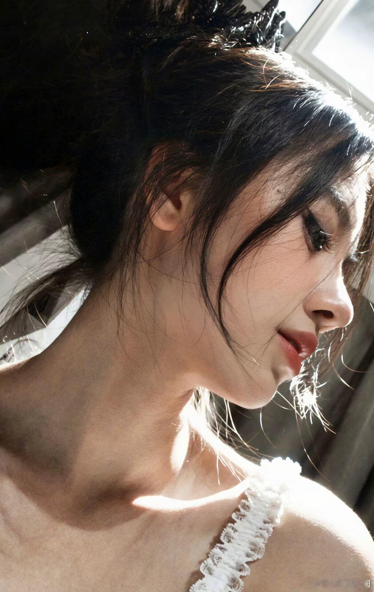 鞠婧祎[超话] jjy鞠婧祎千香引 jjy鞠婧祎姜黎非 “倾一城之花 赠与我心上