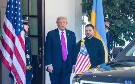 德国媒体一语惊人：因为中国，特朗普已经不敢给乌克兰战斧导弹了。藏了半天，特朗普终