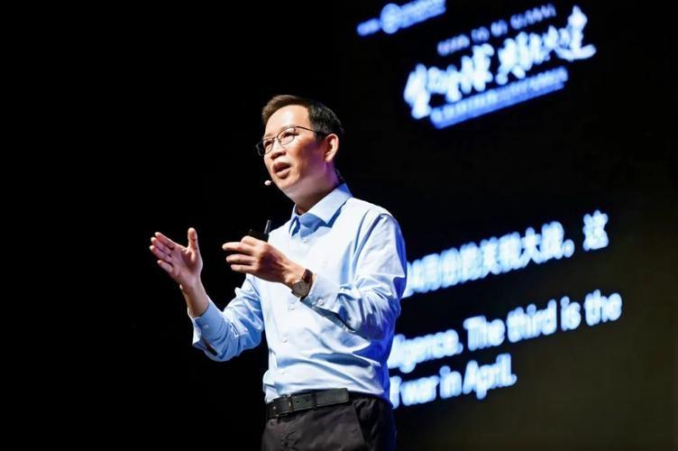 吴晓波赴美考察后的一些见闻，引发了不少讨论。有关美国投资圈、高校以及部分科技企业