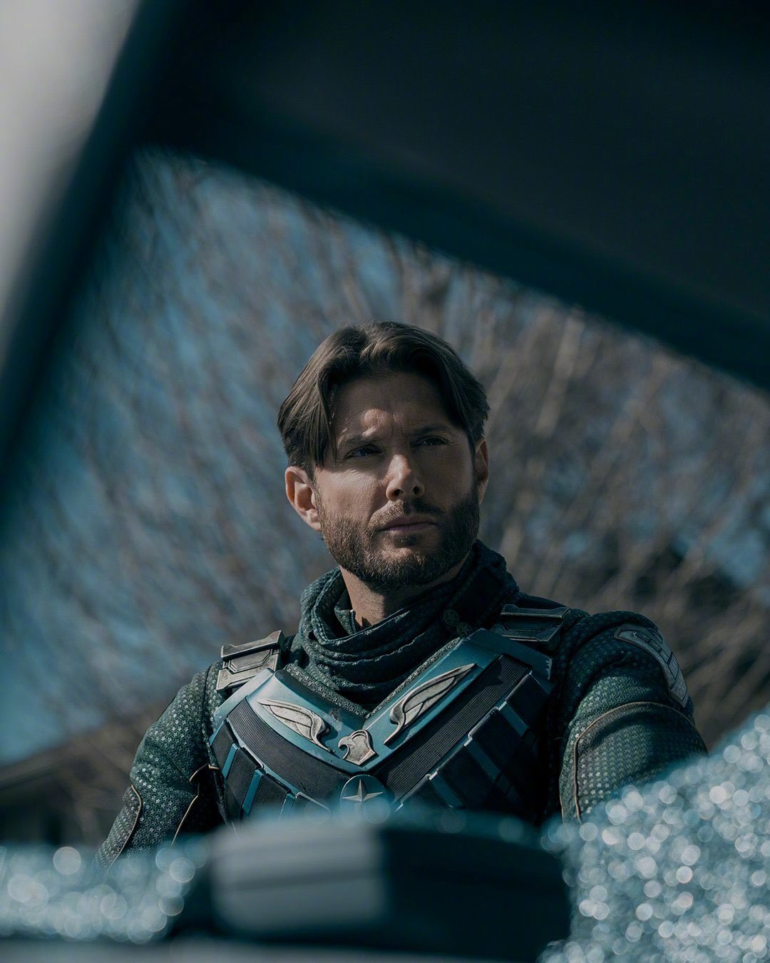 黑袍纠察队第五季更多幕后照释出，粉丝们感慨詹森戏里戏外的状态都很好品~